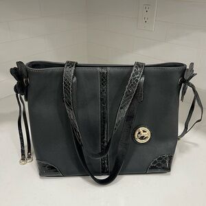 Elegant Black Cavalinho Tote Bag